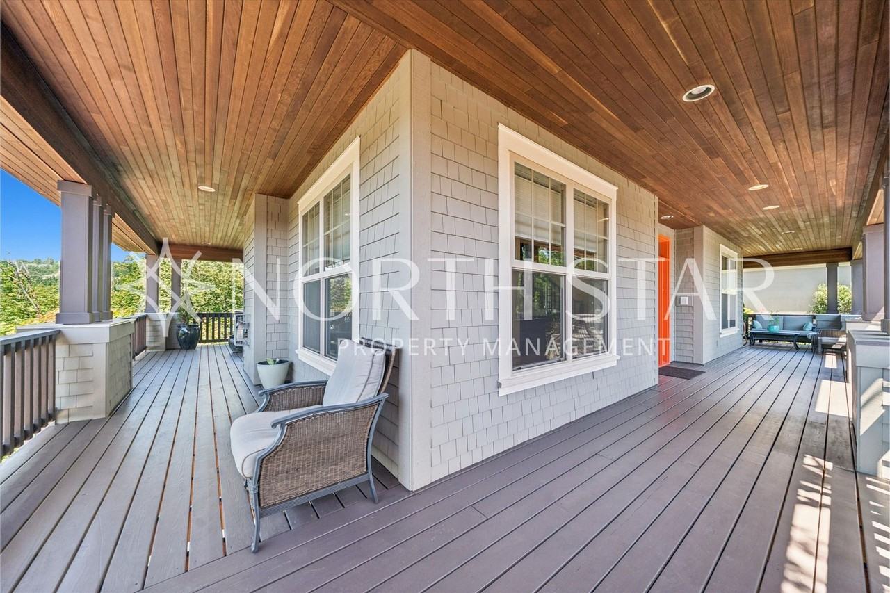 2323 Nw Pinnacle Dr - Photo 3 of 48