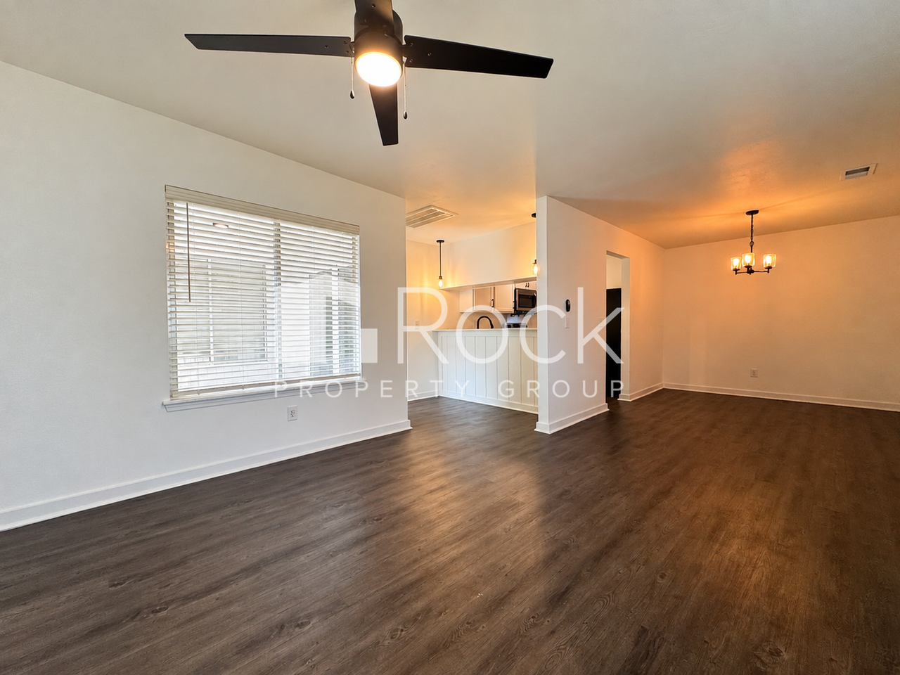 8720 S Santa Fe Ave - Photo 3 of 30