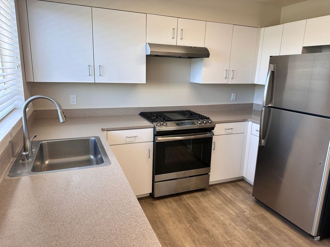 435 Southwest Blvd - Photo 5 of 12