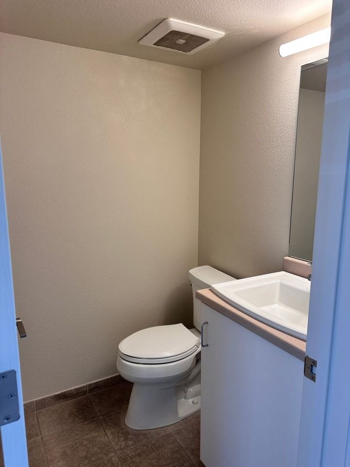435 Southwest Blvd - Photo 6 of 12