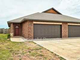 featured image of 1867 Cypress Ln