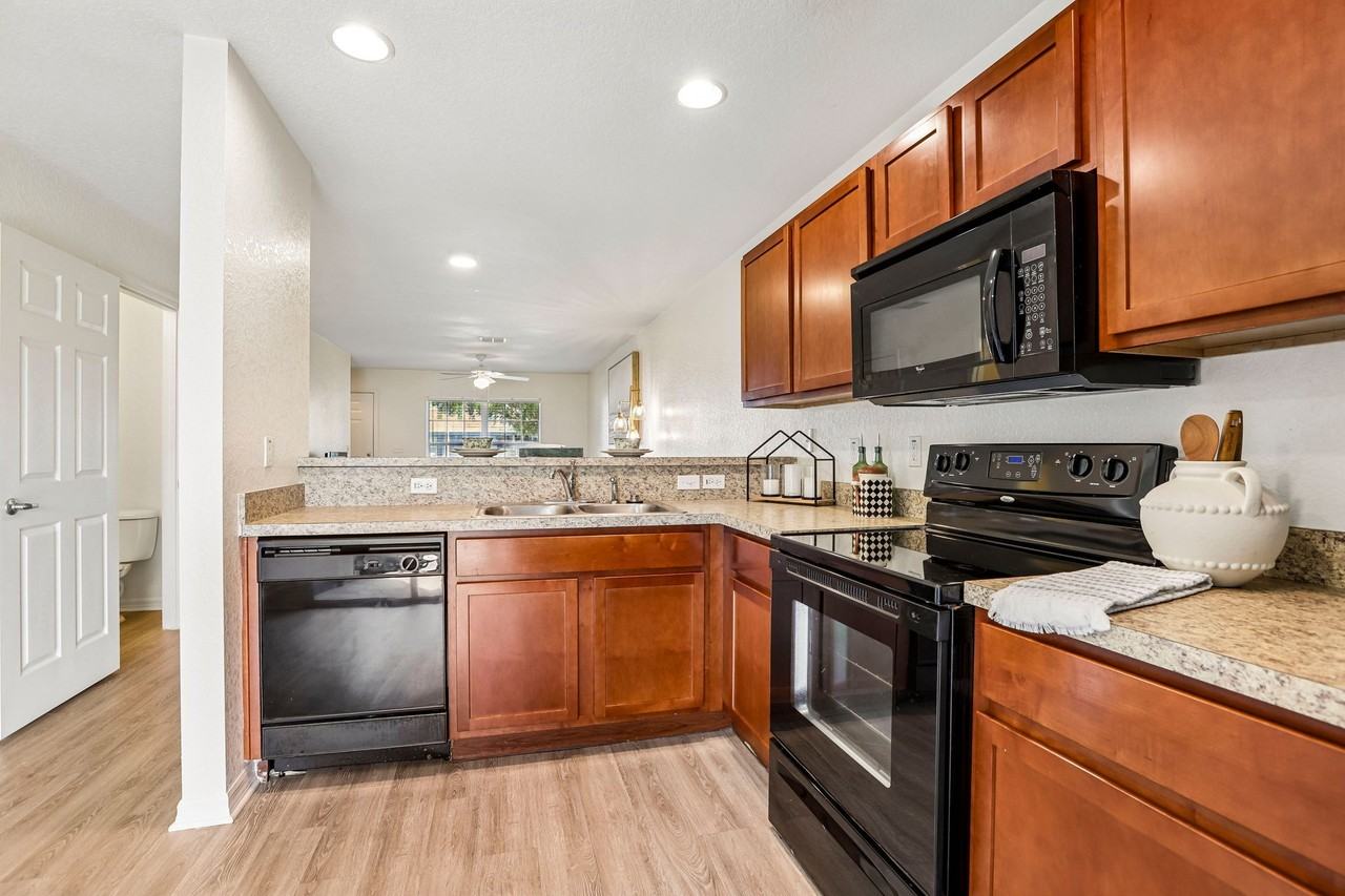 The Villages at Laurel Meadows - Photo 2 of 28