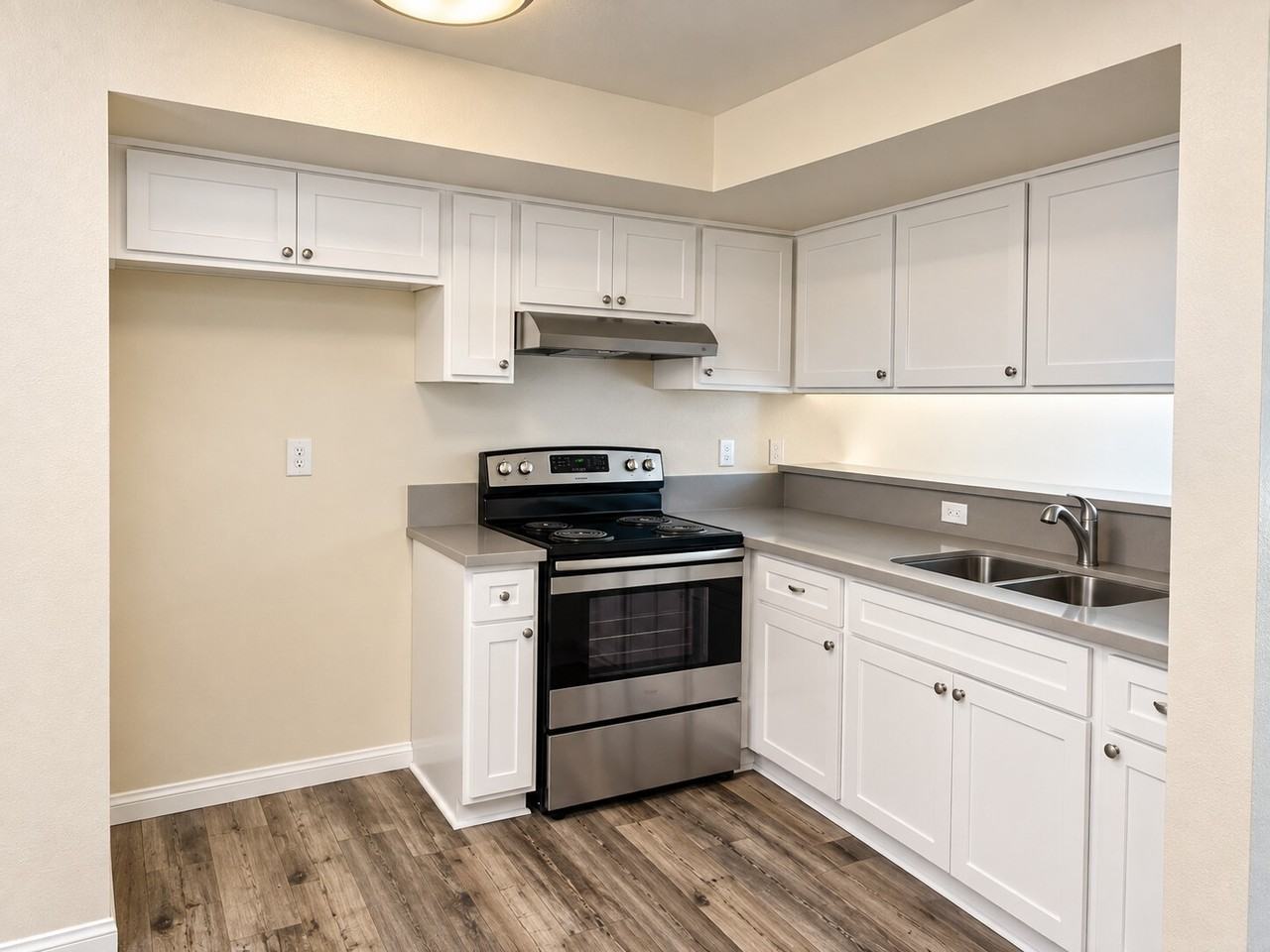 Larcus Apartments - Photo 6 of 11
