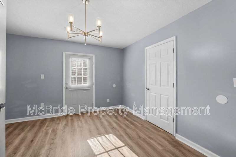 1413 Springview Dr - Photo 5 of 22