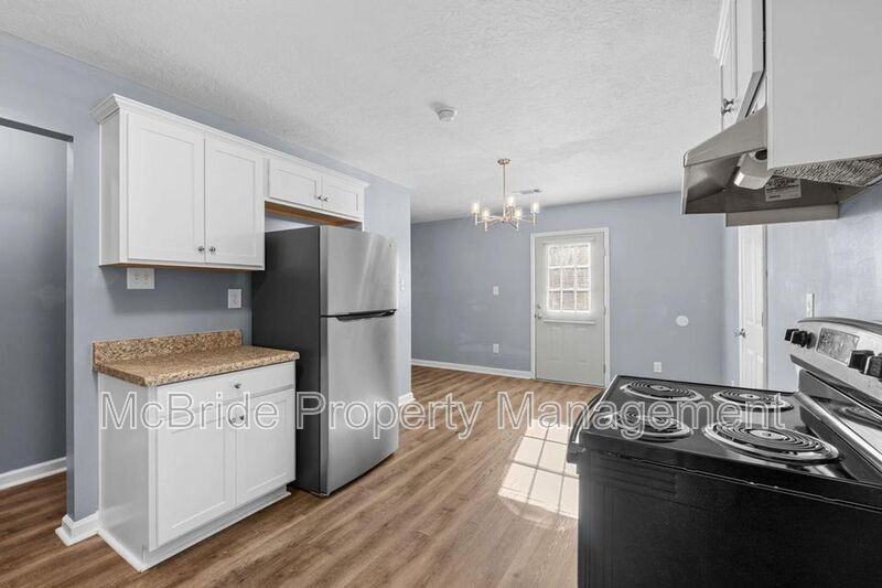 1413 Springview Dr - Photo 7 of 22