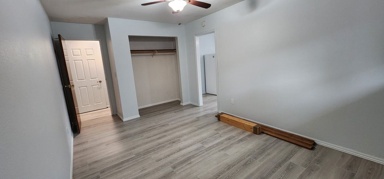 3421 Golden View Ter - Photo 7 of 19