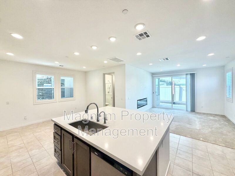 32730 Brunello Way - Photo 7 of 46