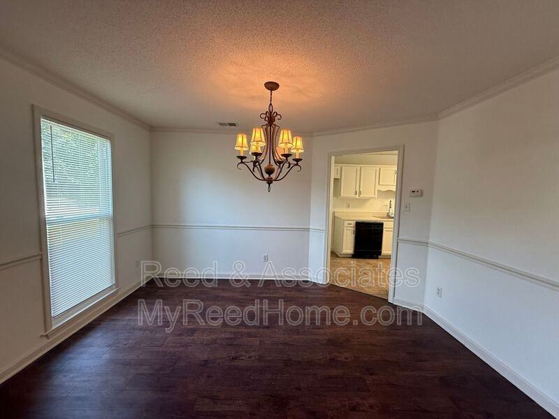 6135 Maher Trl - Photo 4 of 14