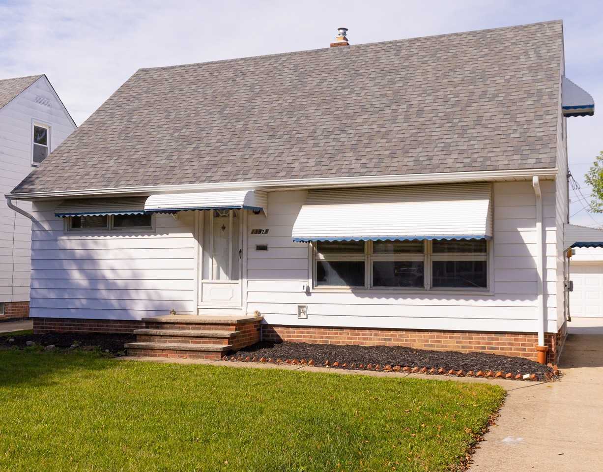 13921 Oakview Blvd - Photo 2 of 23