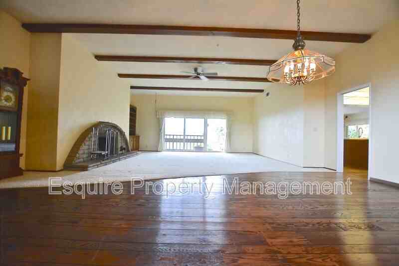 5875 N Greentree Dr - Photo 3 of 24
