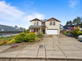 featured image of 195 Ne 71st St