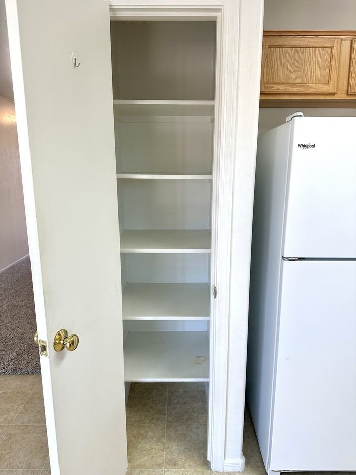 14829 W Redfield Rd - Photo 7 of 26