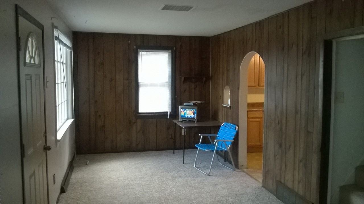 504 Starr Ave - Photo 4 of 13