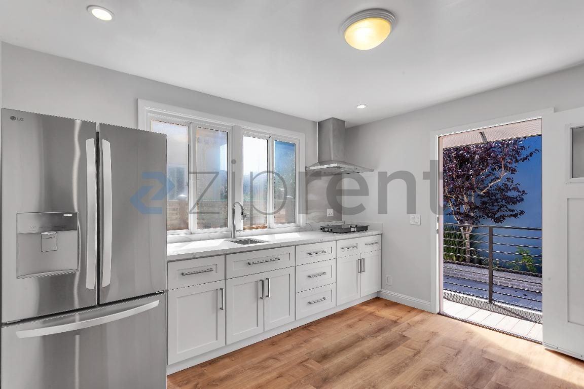 175 Westlawn Ave - Photo 5 of 15