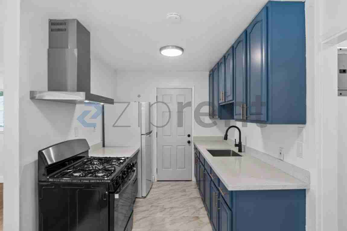 3578 Galindo St - Photo 2 of 13