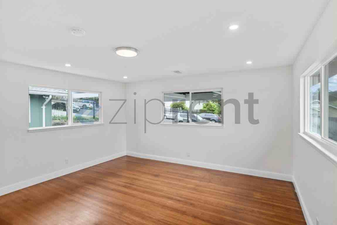 3578 Galindo St - Photo 7 of 13