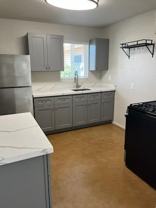 718 W Fillmore St - Photo 1 of 1