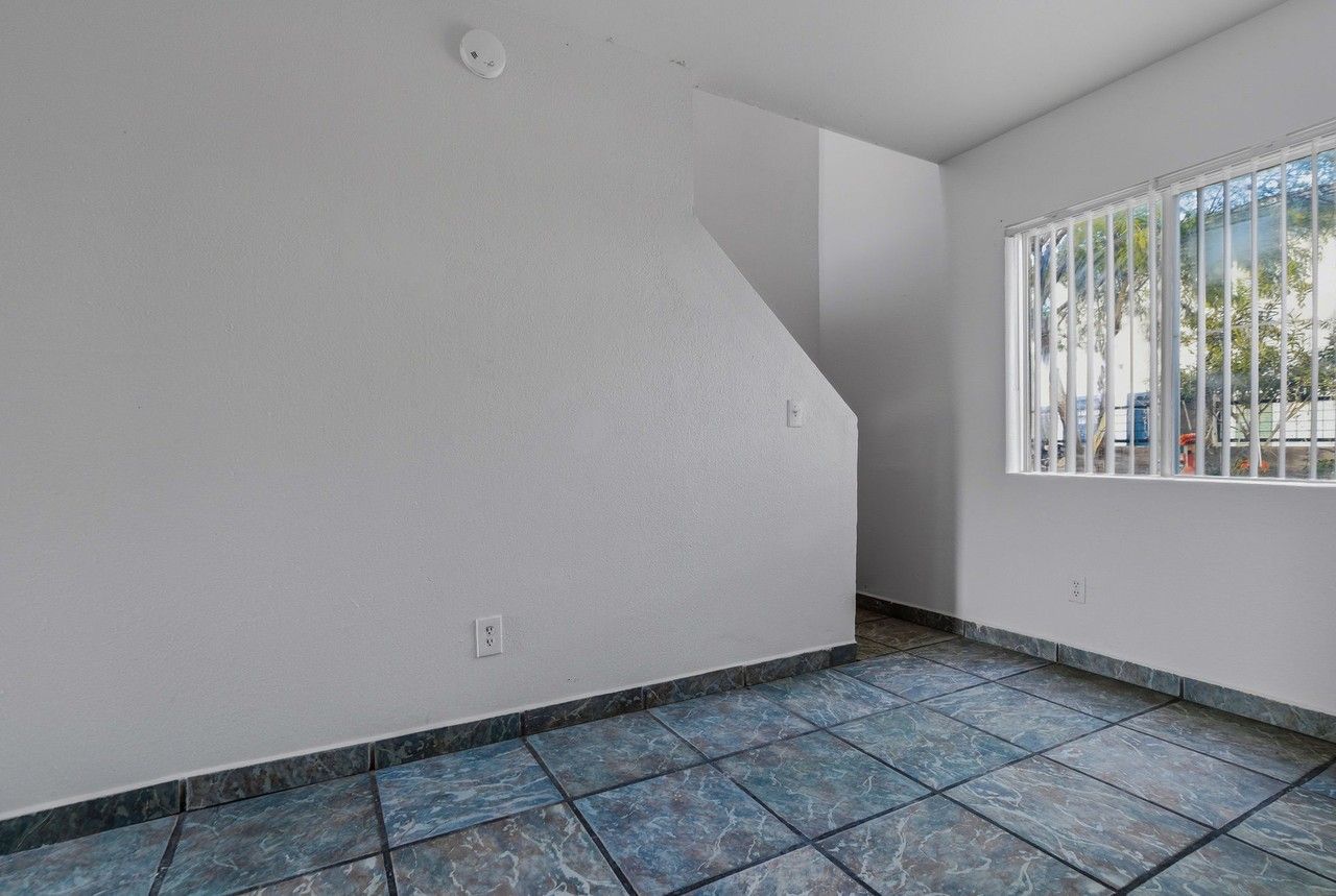 12741 W Tasha Dr - Photo 6 of 18