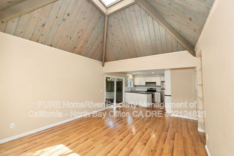 1951 Knolls Dr - Photo 4 of 28
