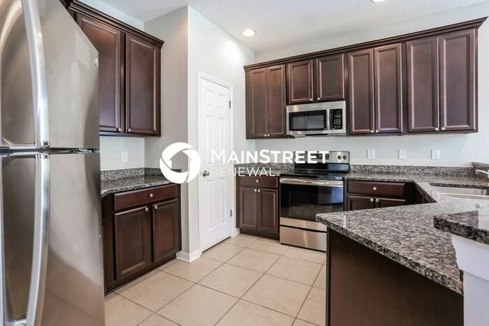 7527 Forest Mere Dr - Photo 4 of 17