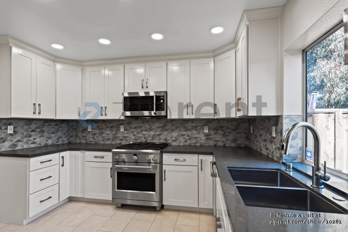 224 Meadowhaven Way - Photo 7 of 23