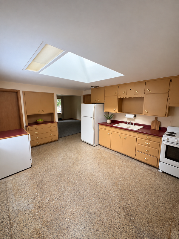 1611 N 11th St - Photo 2 of 18