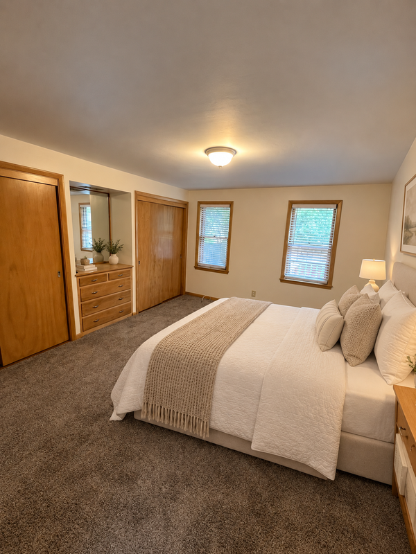 1611 N 11th St - Photo 4 of 18