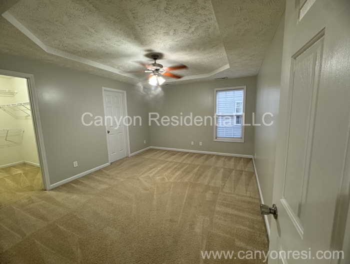 1481 Aultroy Dr - Photo 6 of 10