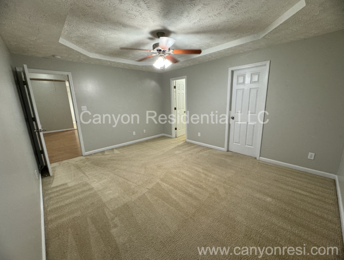 1481 Aultroy Dr - Photo 7 of 10