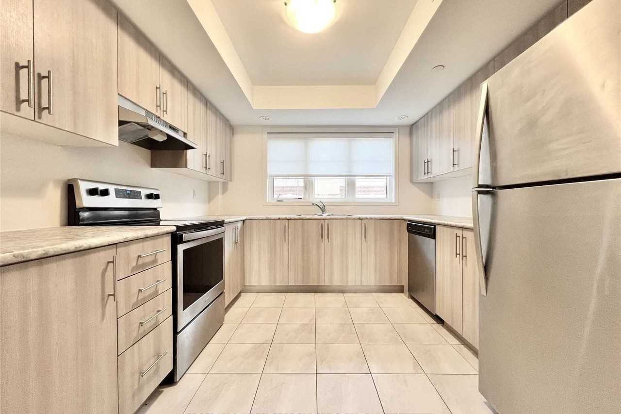 2633 Eaglesham Path - Photo 7 of 18