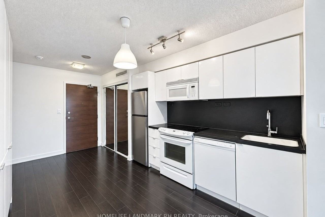 10 Capreol Court #717 - Photo 2 of 16