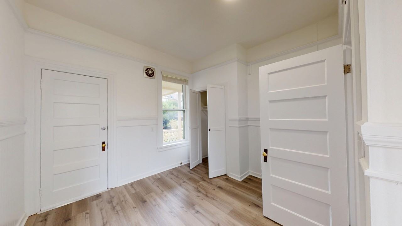 1234 Grove Street - Photo 2 of 18