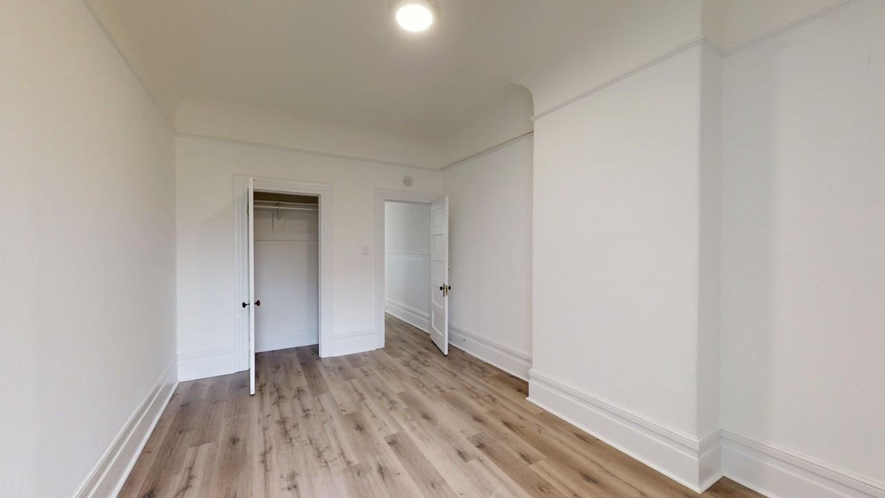 1234 Grove Street - Photo 3 of 18