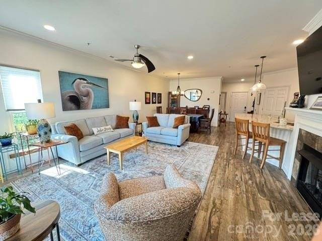860 Jetton St #64 - Photo 4 of 23