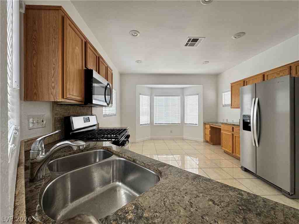 3532 Enchanted Mesa Ct #0 - Photo 6 of 35