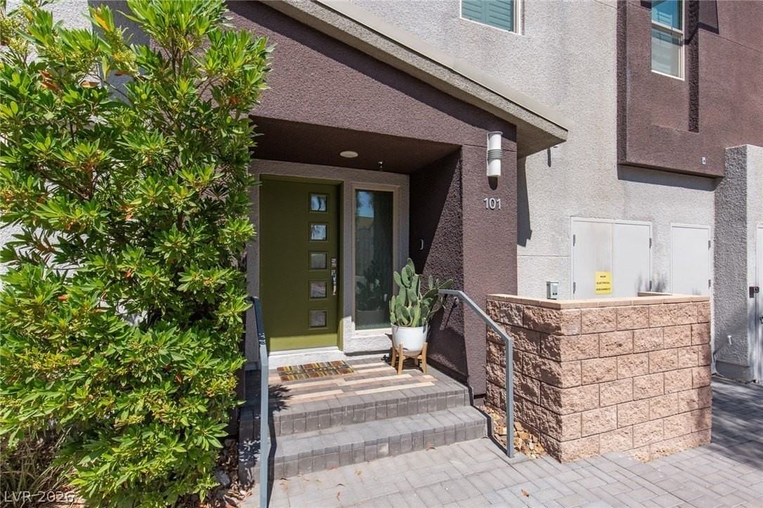 11283 Cactus Tower Ave #101 - Photo 5 of 50
