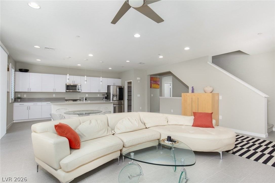 11283 Cactus Tower Ave #101 - Photo 6 of 50