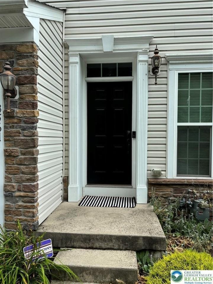 3561 Windsor Ct - Photo 5 of 44