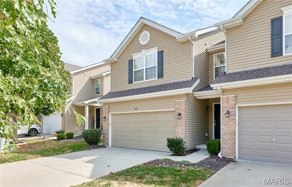 1810 Hyland Green Dr - Photo 3 of 32