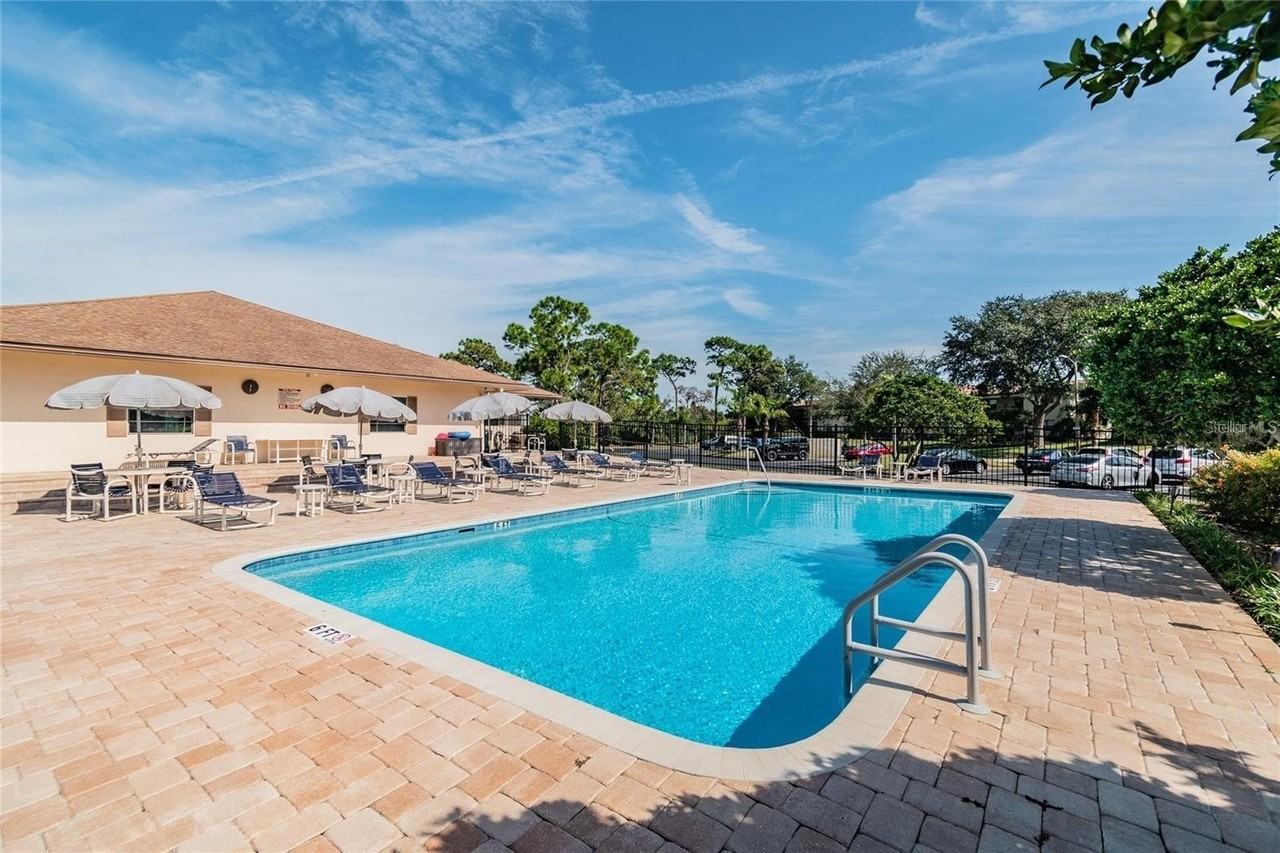 1613 Seascape Cir #103 - Photo 3 of 3