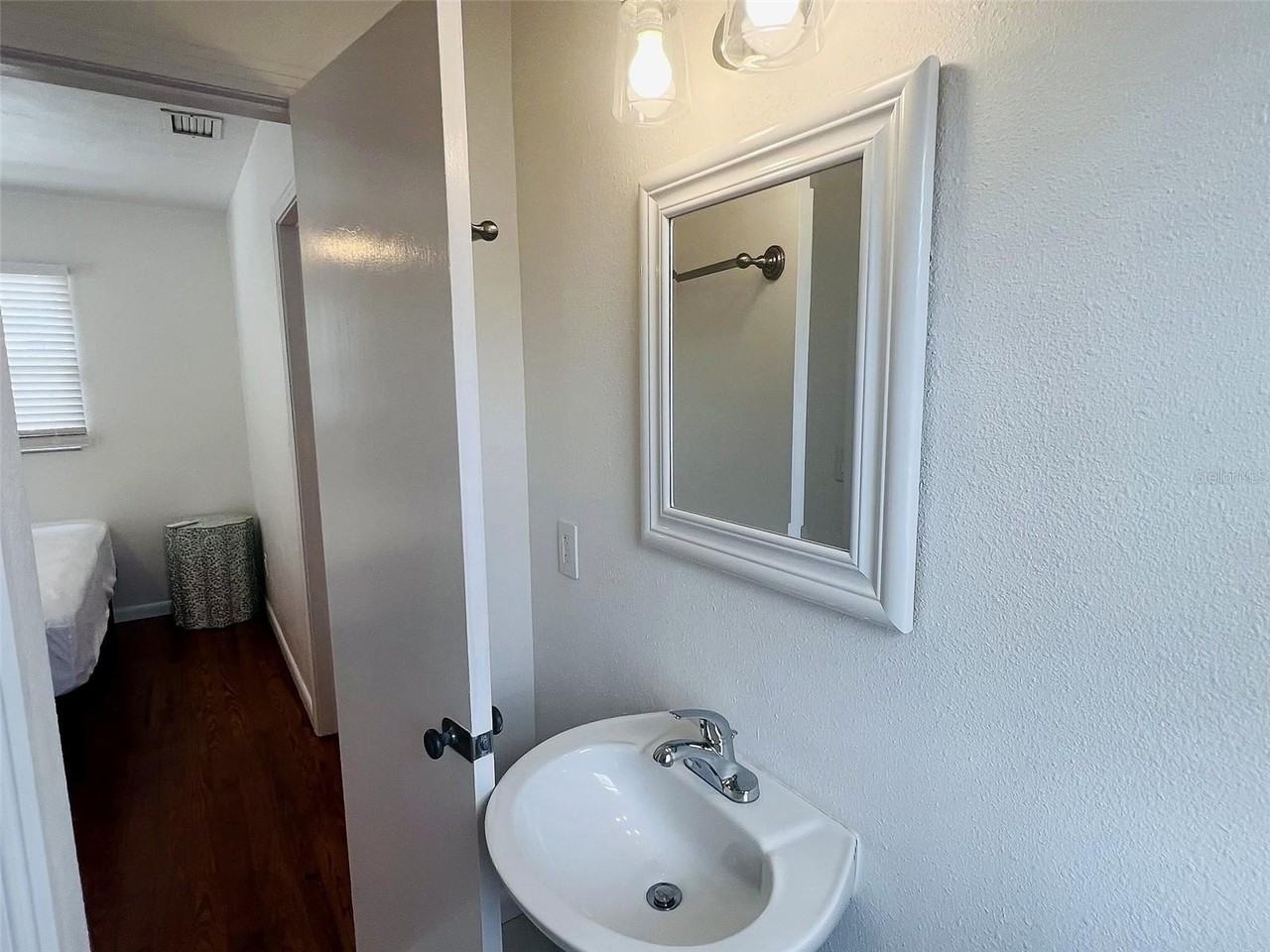 3100 W San Carlos St #300 - Photo 4 of 20