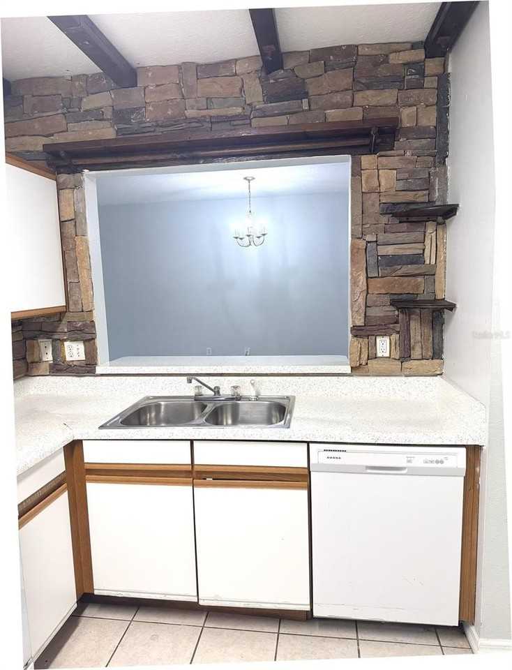 9621 Lakedale Way #202 - Photo 3 of 19