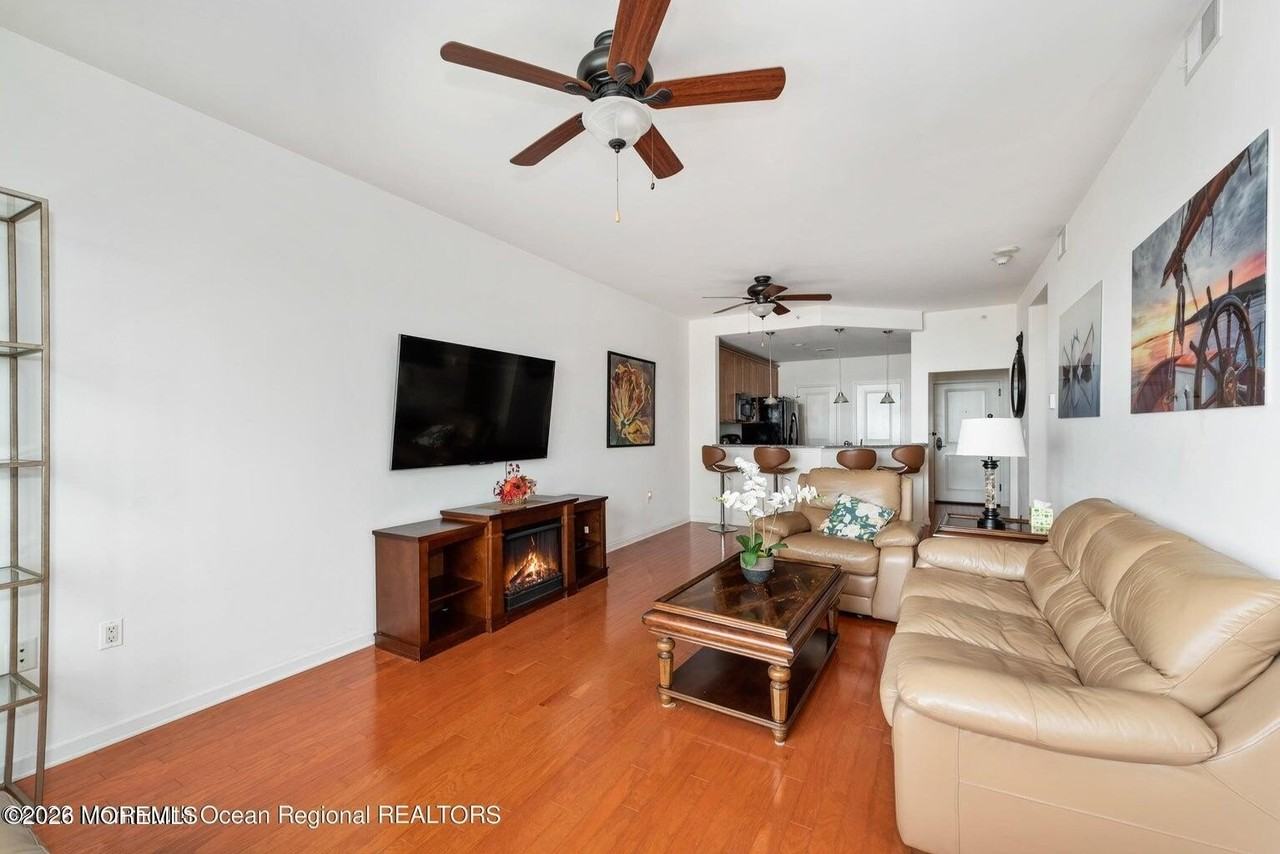 1501 Ocean Ave #2606 - Photo 4 of 35