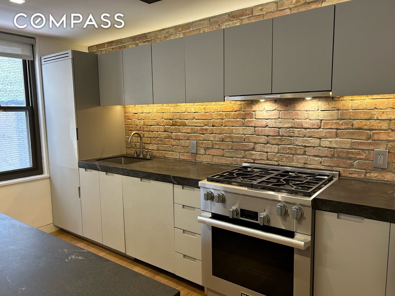 35 E 38th St #12E - Photo 4 of 23