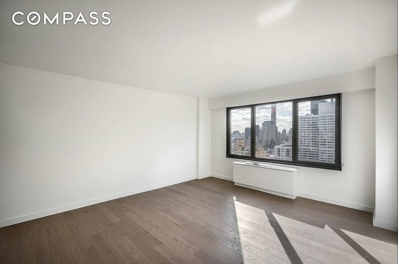 220 E 72nd St #27F1 - Photo 5 of 24