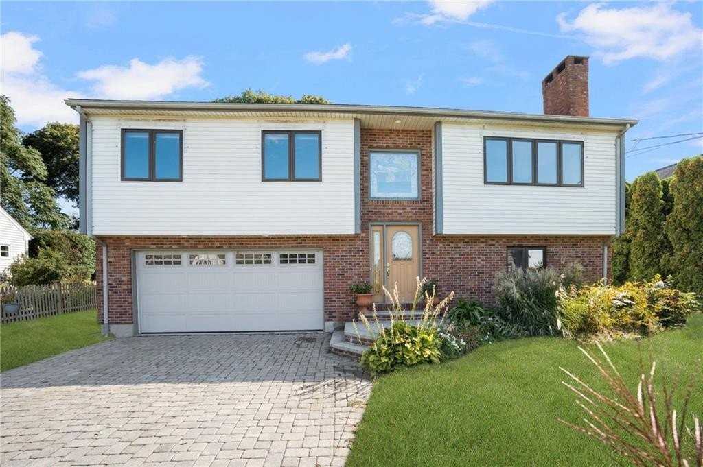 11 Renfrew Ave - Photo 2 of 36