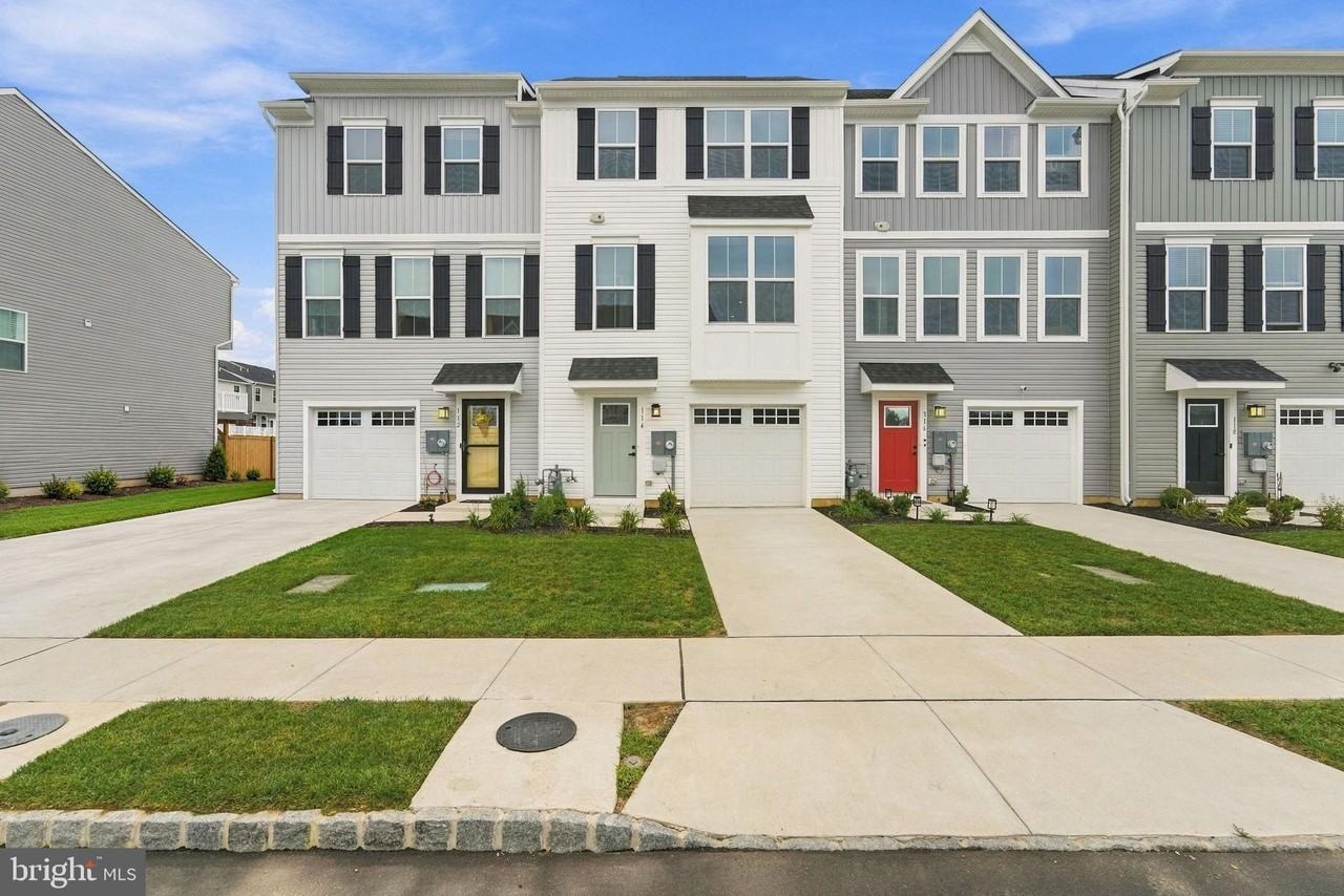 114 Spyglass Hill Dr