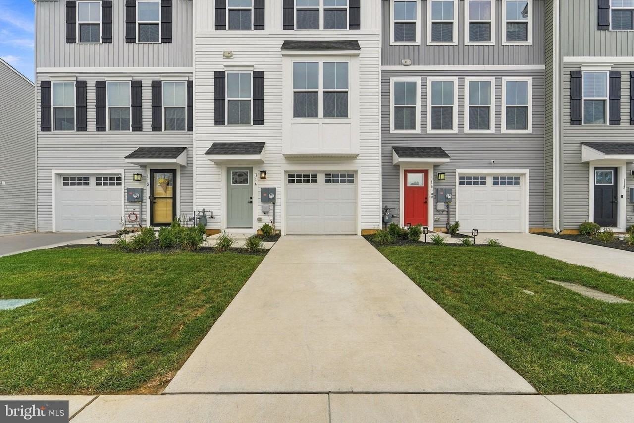 114 Spyglass Hill Dr - Photo 2 of 40