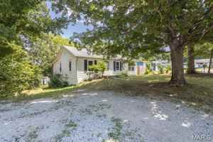 featured image of 11610 Gamel Cemetery Rd
