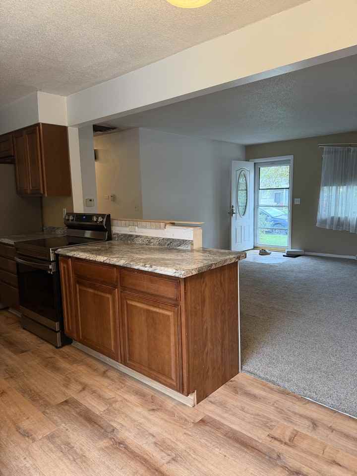 564 Cindy Ann Rd #1 - Photo 4 of 20